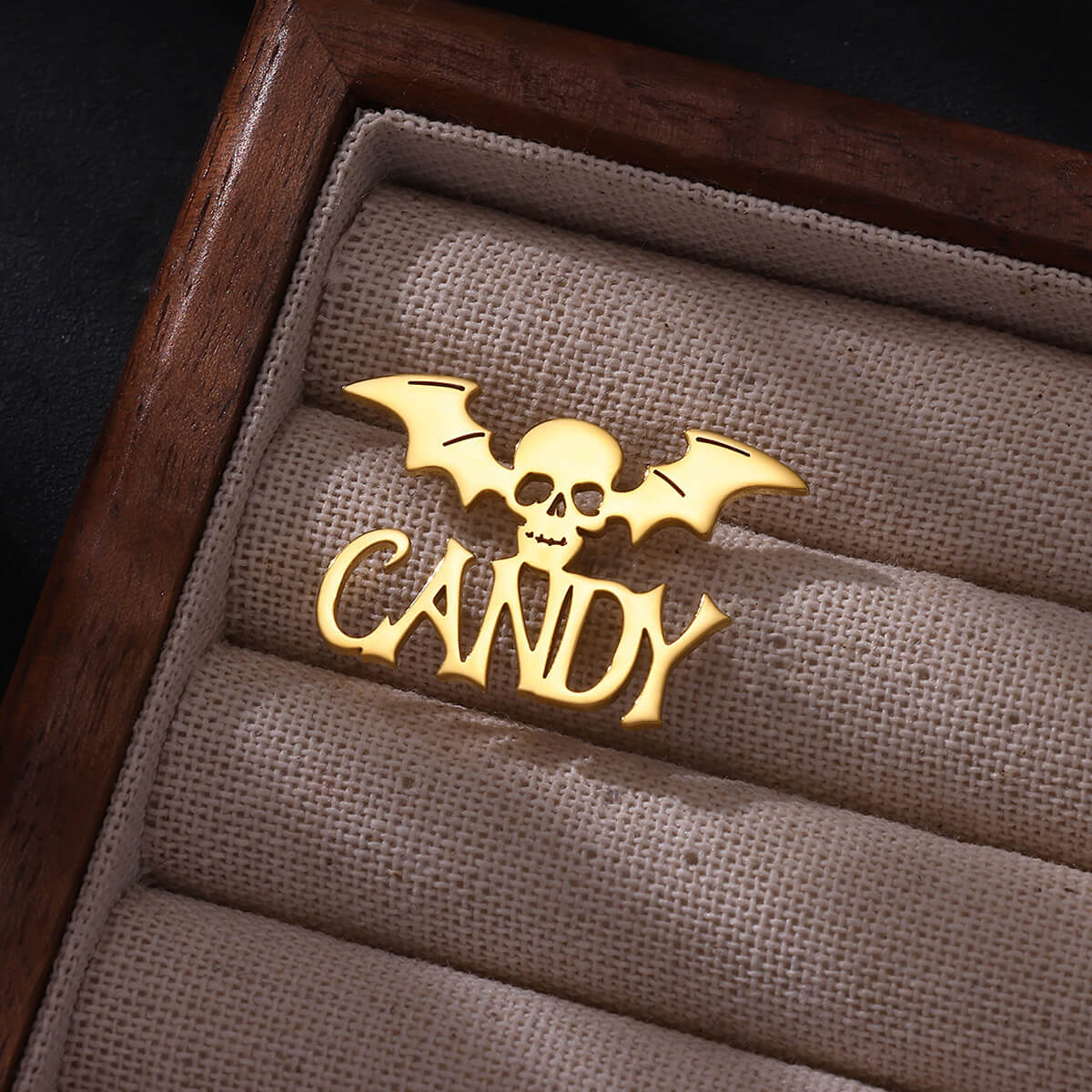Customized Name Skeleton Bat B - Men Accessories Name recension och pris